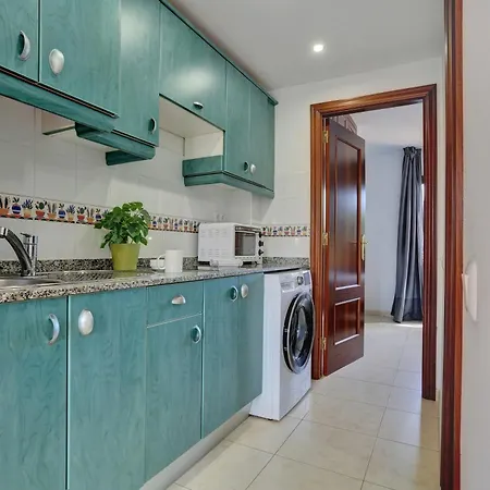 Apartamento Oasis Royal F306 *